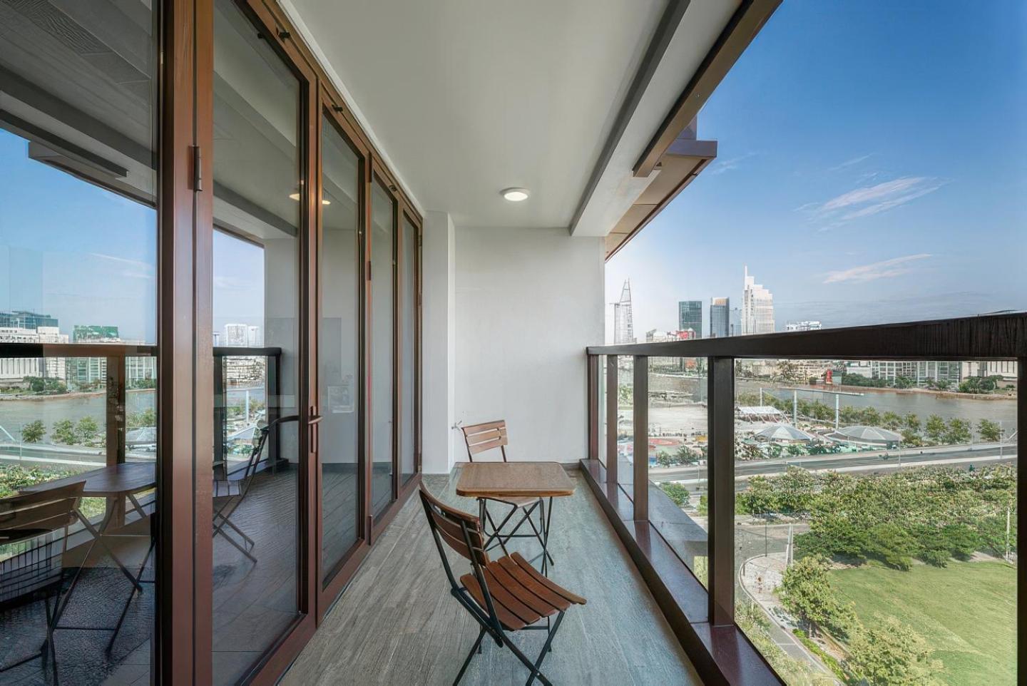 Căn hộ The Metropole - Horizon View Riverside D2 *