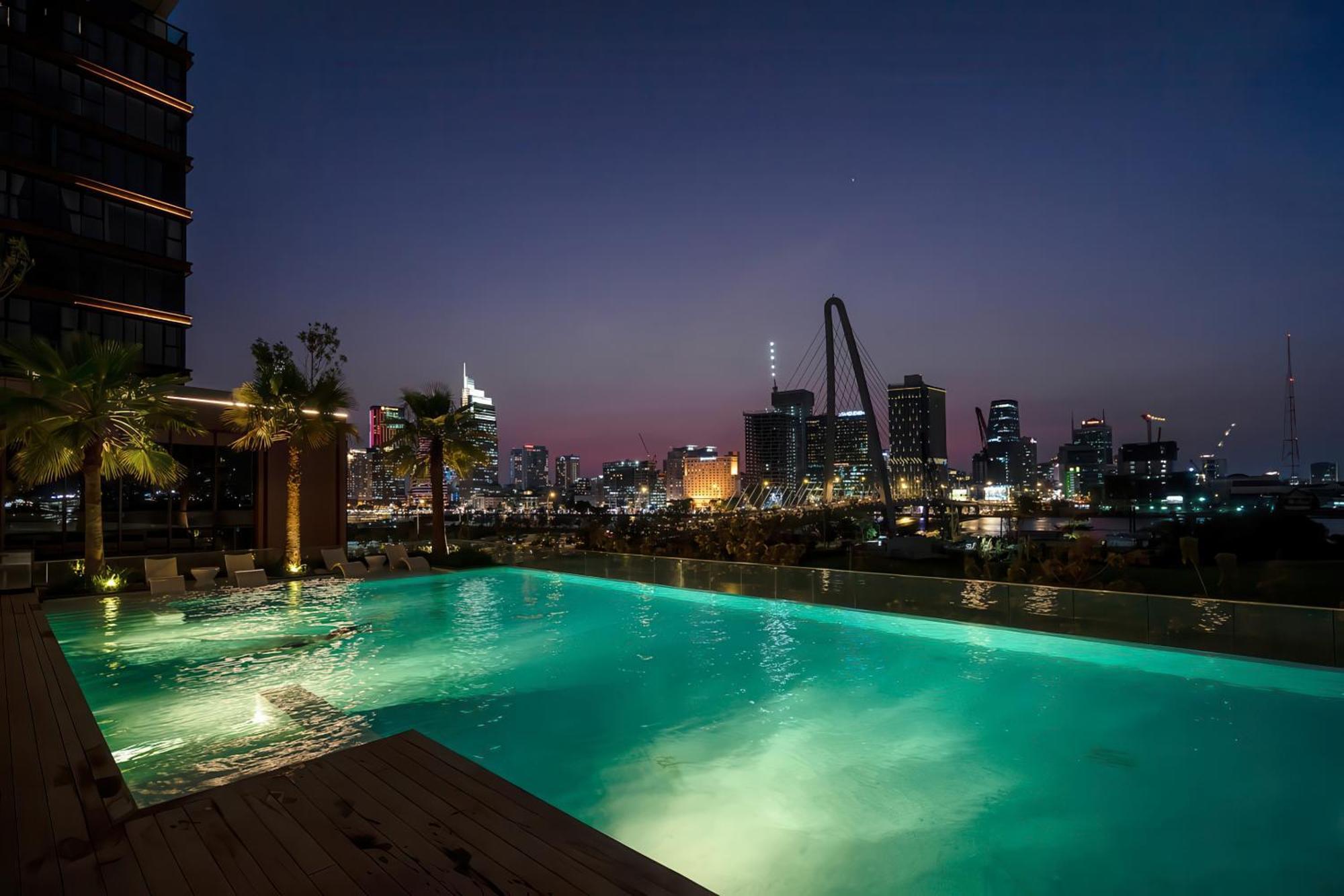 The Metropole - Horizon View Riverside D2 *