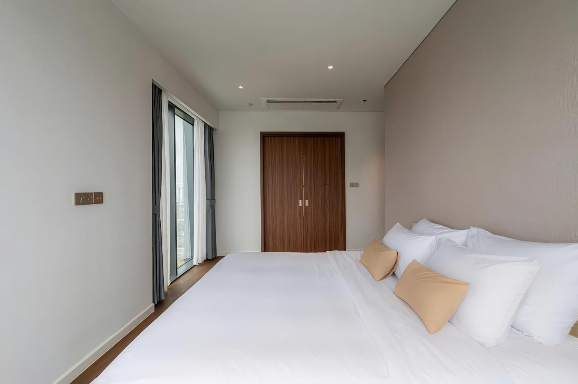 The Metropole - Horizon View Riverside D2 Apartment